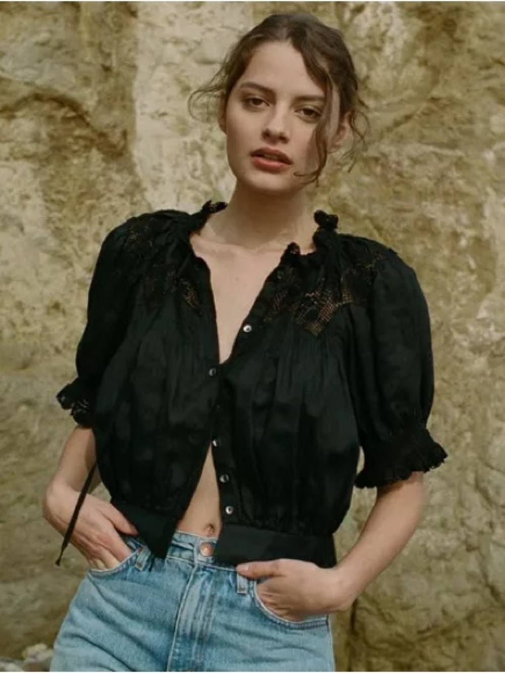 Doen Small Agatha Crochet-Trimmed Pintuck Ramie Top
